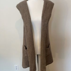 Neutral Sweater shawl with hood
